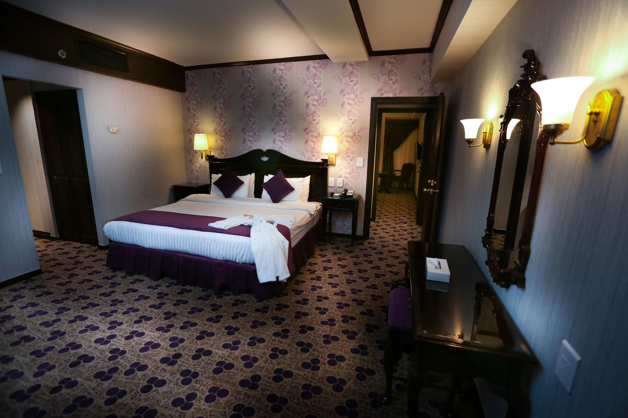 ฮอว์ทอร์น สวีท บาย วินด์แฮม อัลโคบาร์ Hotel อัลโคห์บาร์ ภายนอก รูปภาพ